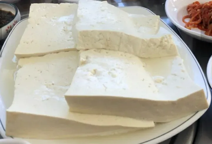 モドゥブ（豆腐・半丁）