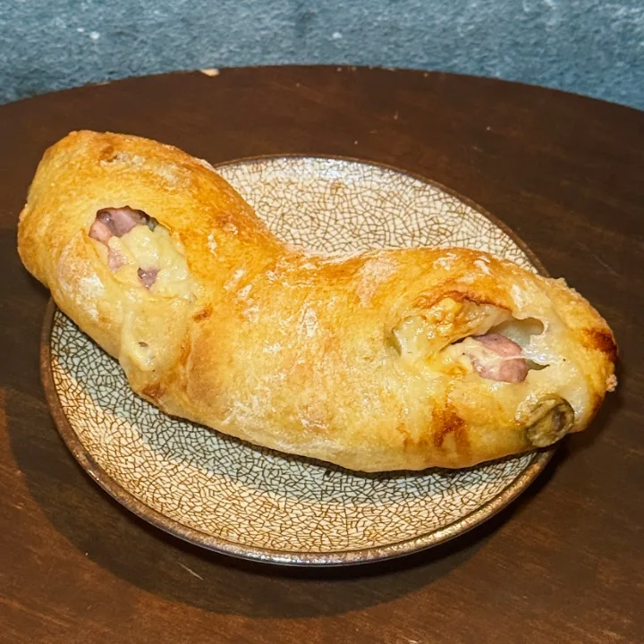 自家製ソーセージのチャバタ