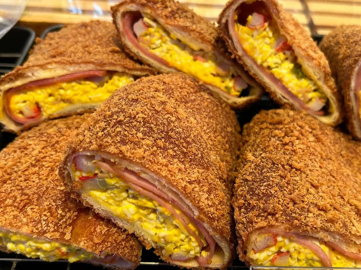 イタリアンコロッケパン