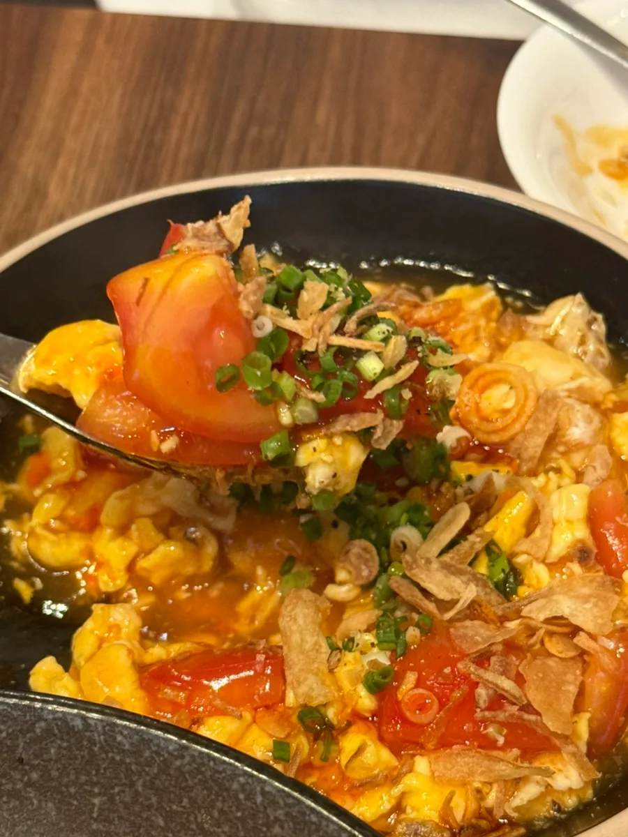 バオハウス 田浦店 — トマトと卵の炒め物