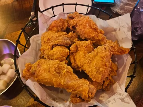 BBQチキン 明洞スター店