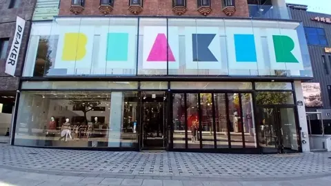 BEAKER 漢南店