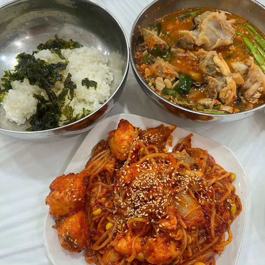 魚のスープとアグチム、ご飯