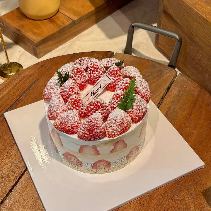 フルーツ生クリームケーキ
