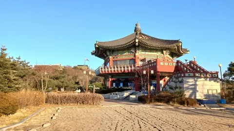 北岳八角亭