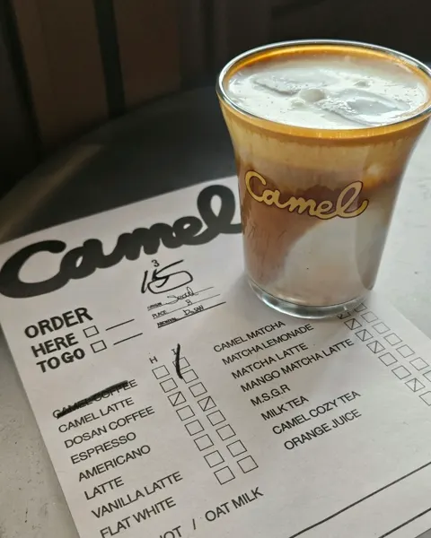 Camel COFFEE 島山1号店