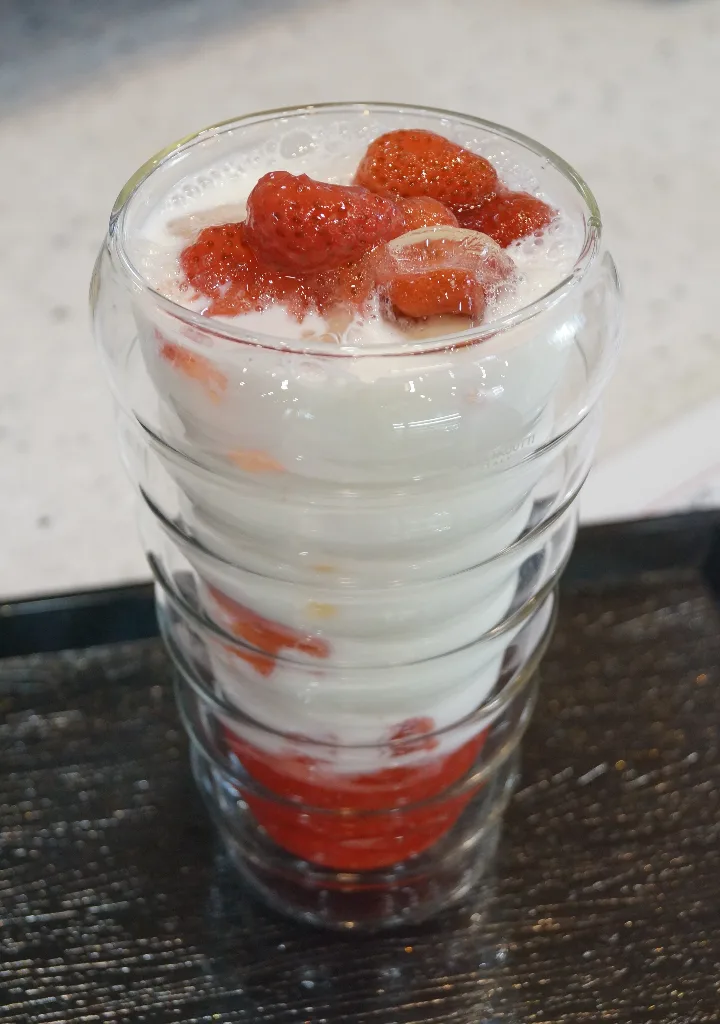 いちごラテ