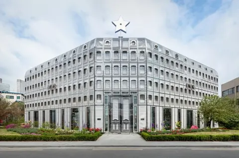 DIOR 聖水店