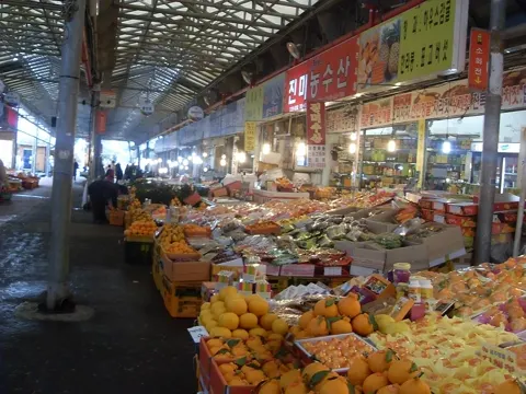 東門在来市場・夜市