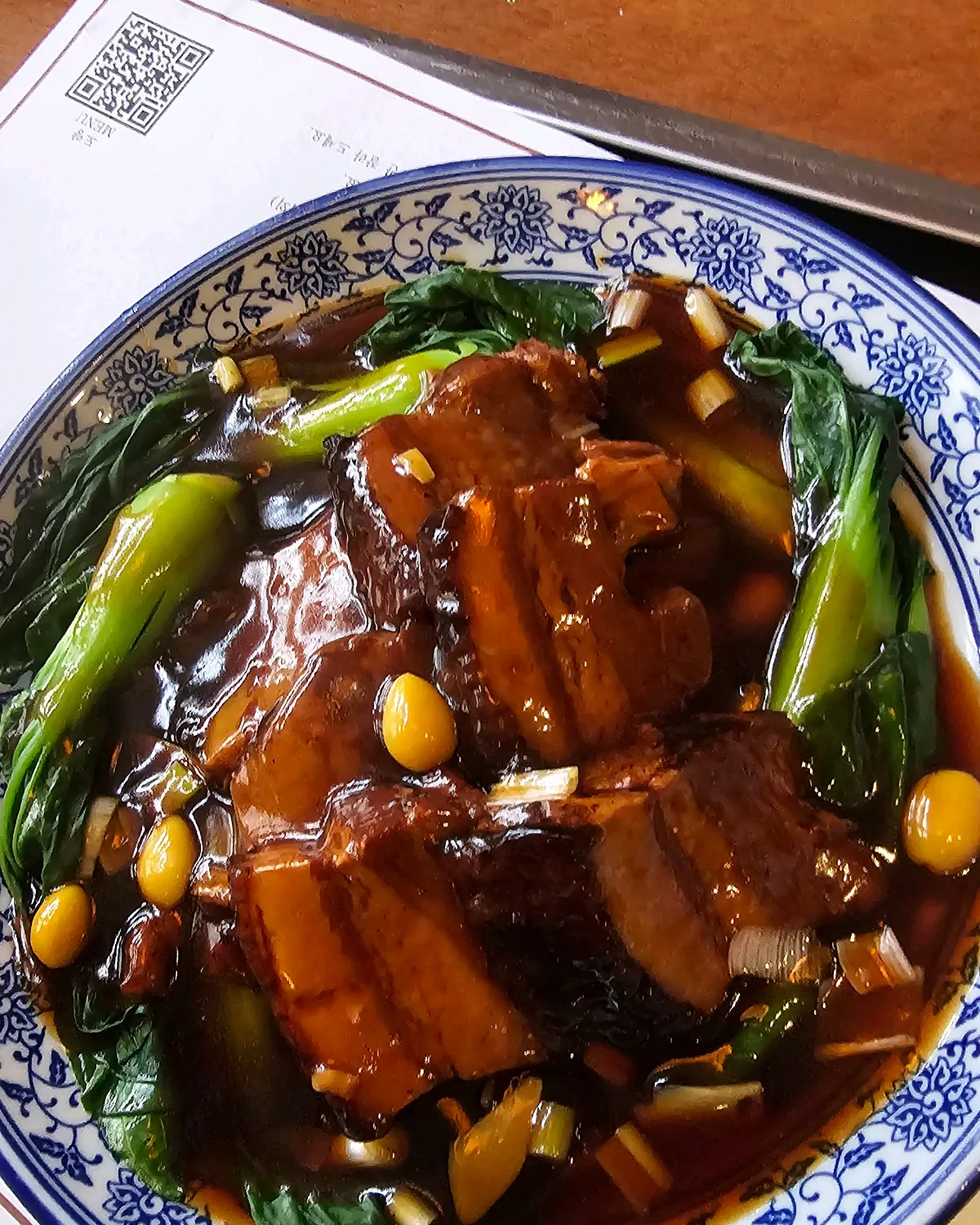 度量 — 青梗菜を添えた東坡肉