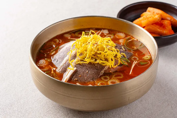 平日ランチ限定 牛バラ肉のじゃがいも麺