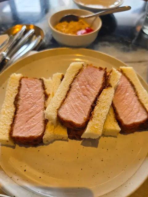 DOTZ 漢南店