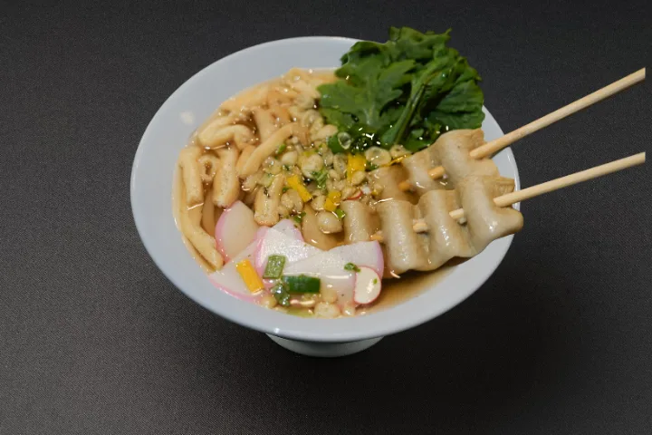練り物うどん
