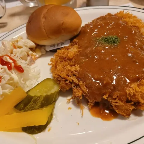 ウルジトンカス 明洞本店