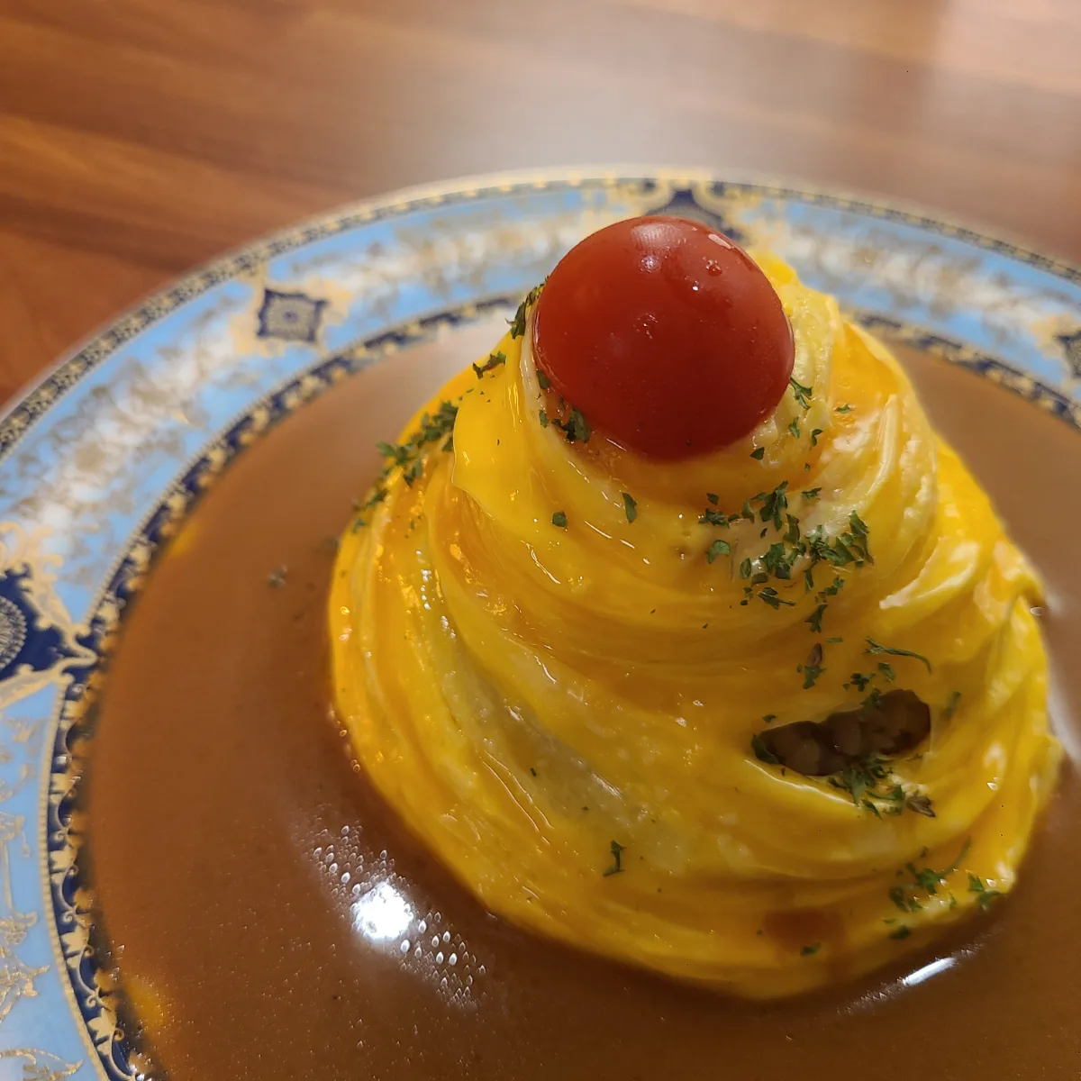 Favorite Ikseon — 渦巻き卵をのせたオムライス