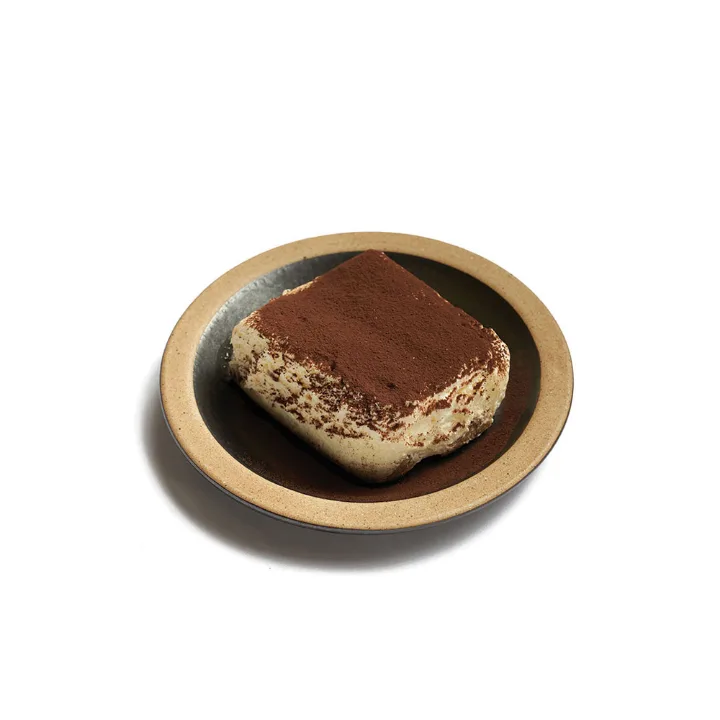 器にのったチョコのティラミス
