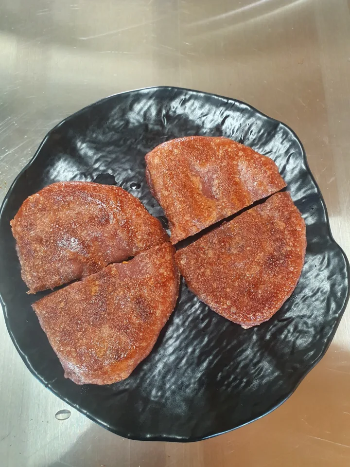 ススブックミ（きび粉の焼き餅）