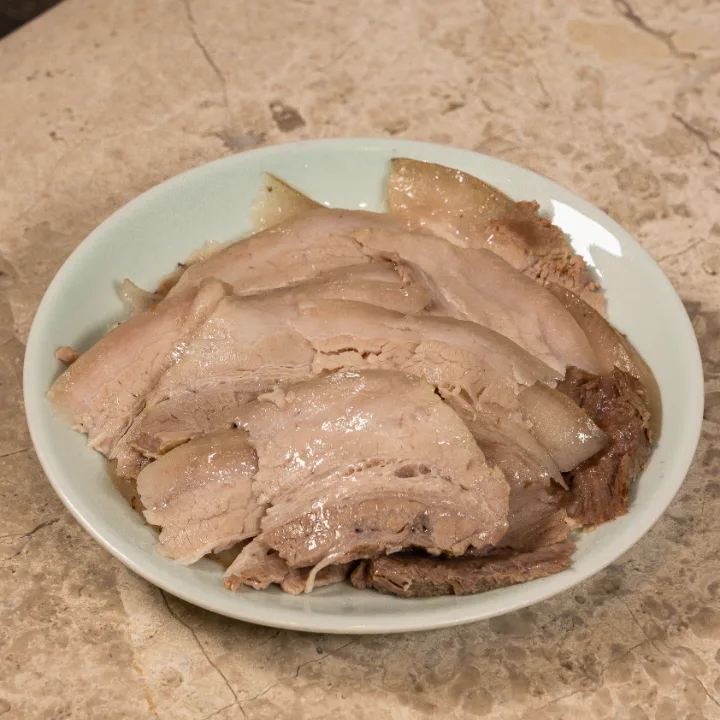 豚肉のスユク（中）