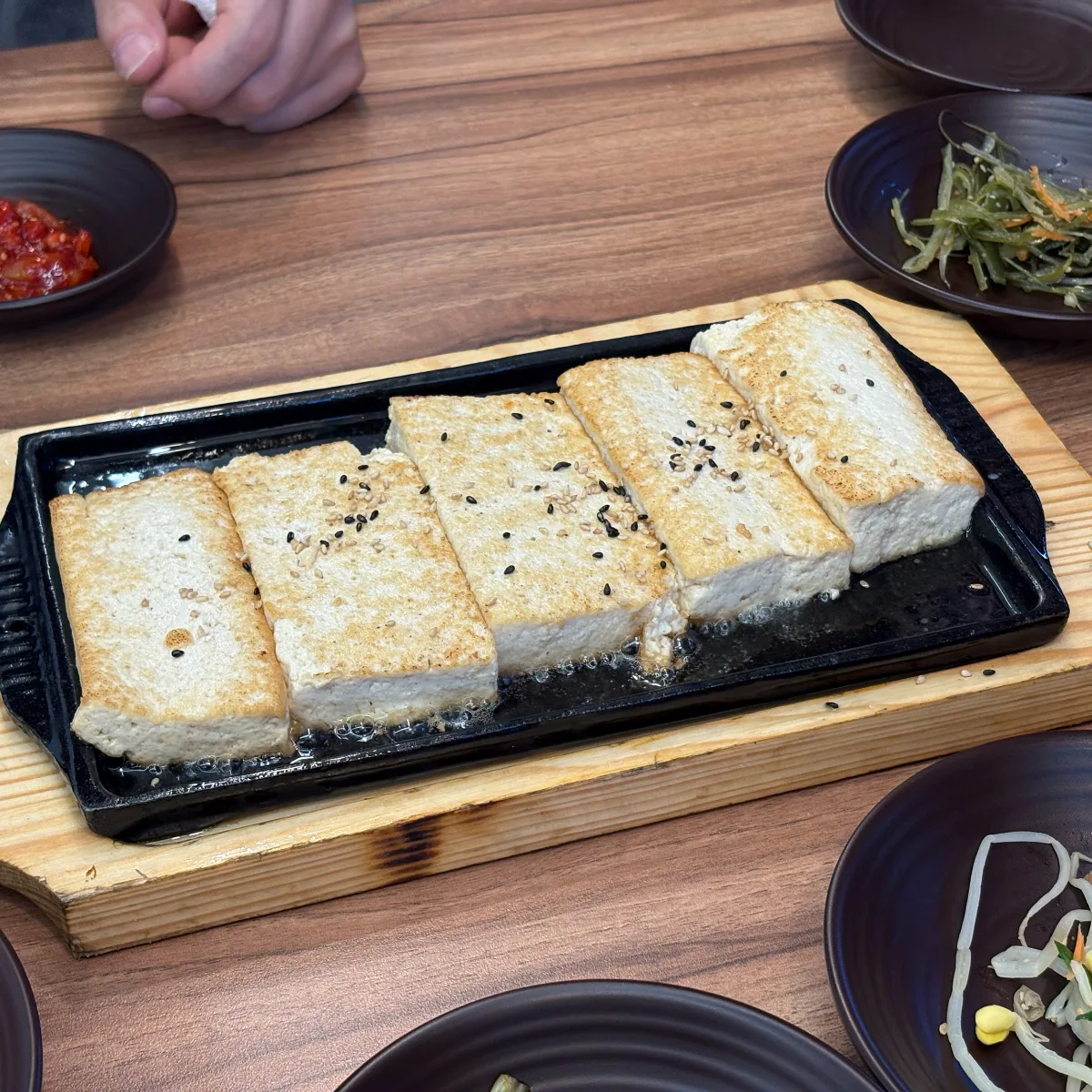 エゴマ油で焼いた豆腐