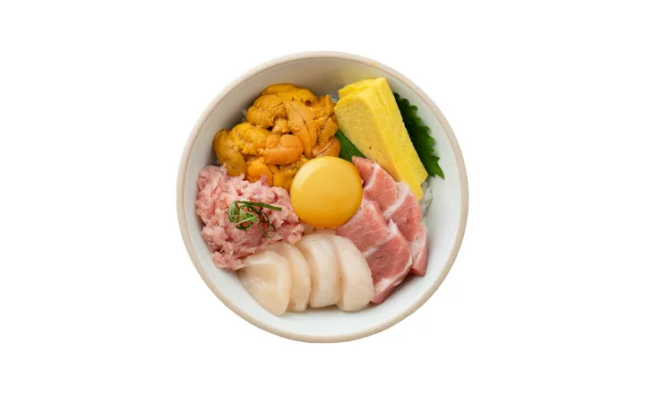 ウニ・マグロ・ホタテ丼