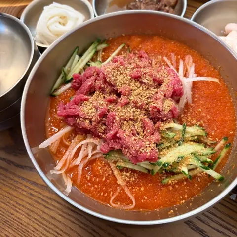 咸陽チッ 皇理団店