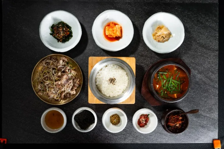 白米の釜飯定食