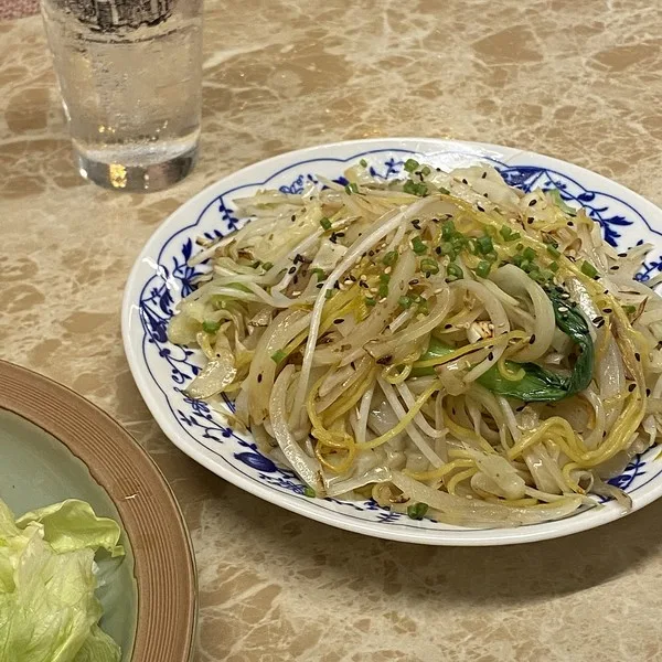 もやしと青菜の炒め麺