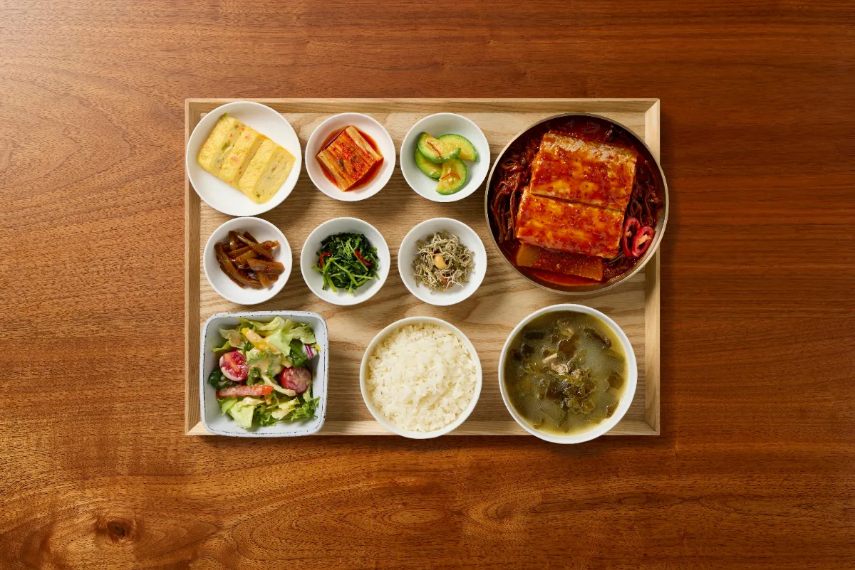 ハウスオブ新世界 江南店 — ジャジュハンサンの韓定食