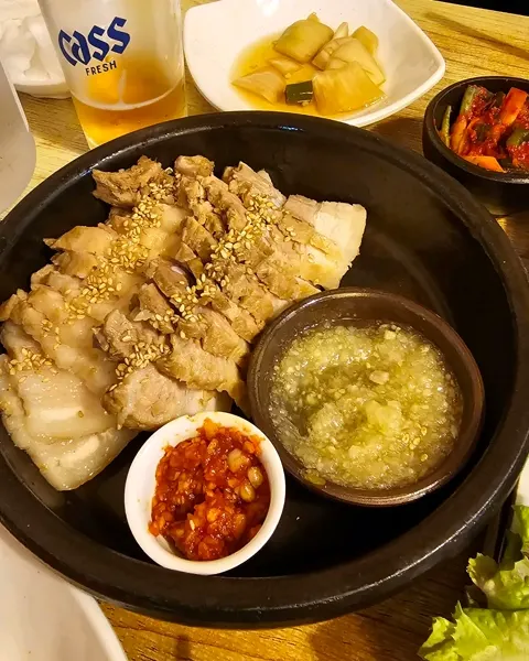 仁寺洞マヌルポッサム