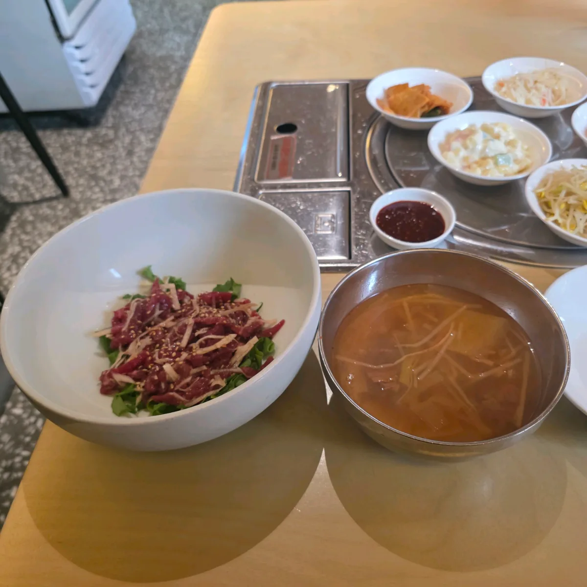 ユッケビビンバの定食