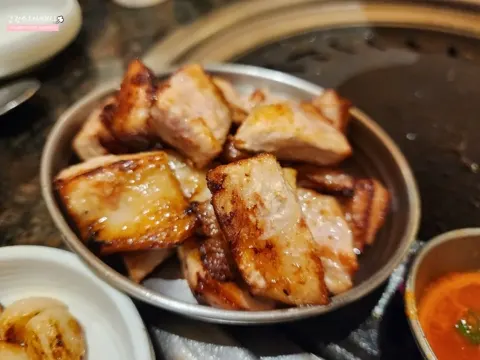 キムジンモクサム 本店