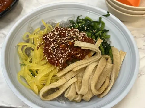 カントンコルモク元祖ビビンタンミョン