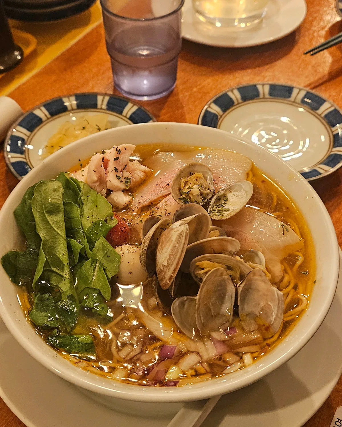 あさりと青菜のラーメン