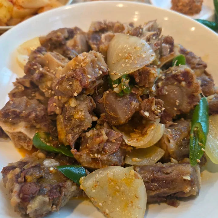 スユク（大）