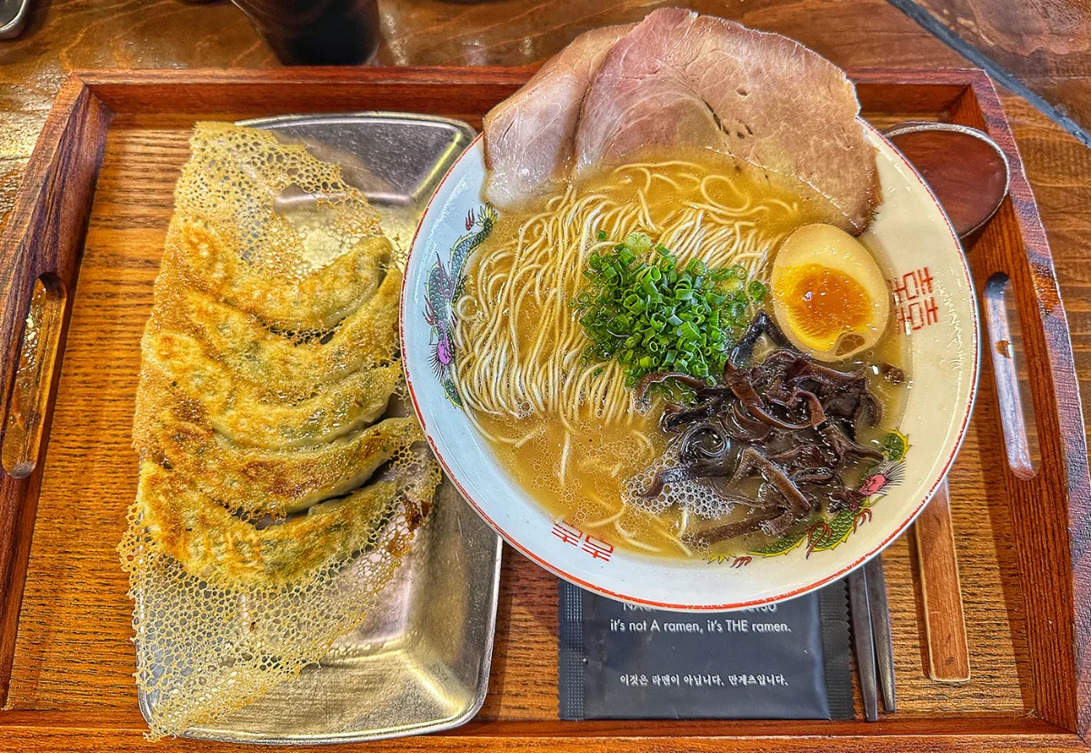 ラーメンと焼き餃子