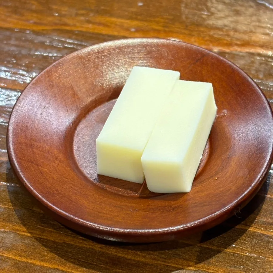 食後に出るクリームチーズ
