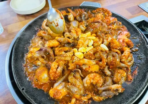 ナ・ジョンスンハルメチュクミ 龍頭店