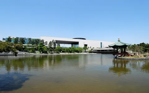 国立中央博物館
