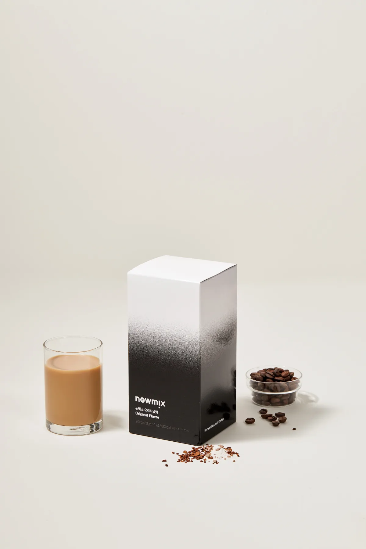newmix 聖水店 — 箱入りコーヒーと一杯のドリンク