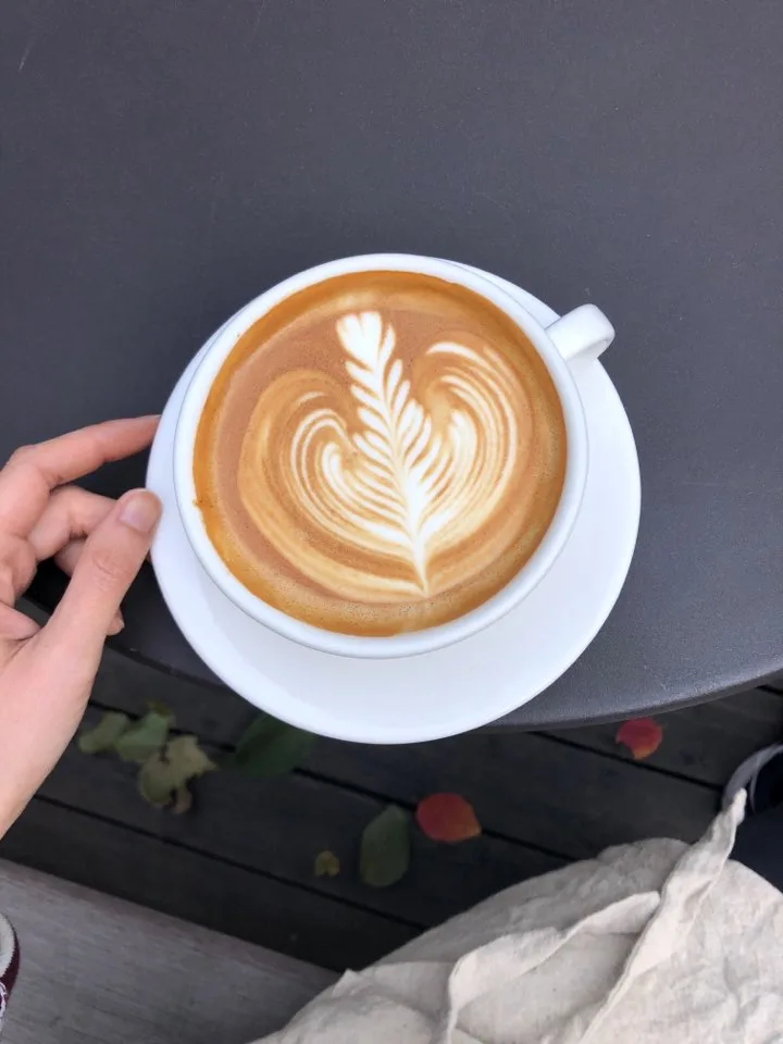 カフェラテ