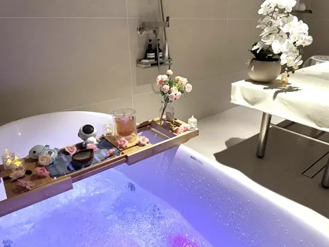 ONA 明洞1号店