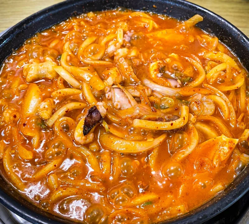 うどんを入れたナッコプセ