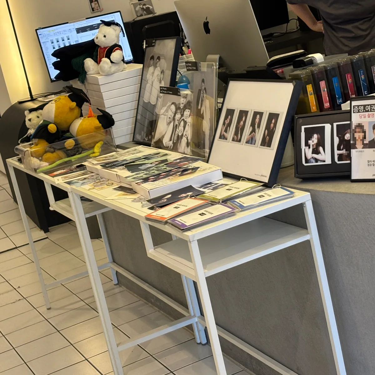 photoism studio 建大店 — 写真フレームとプリントの見本