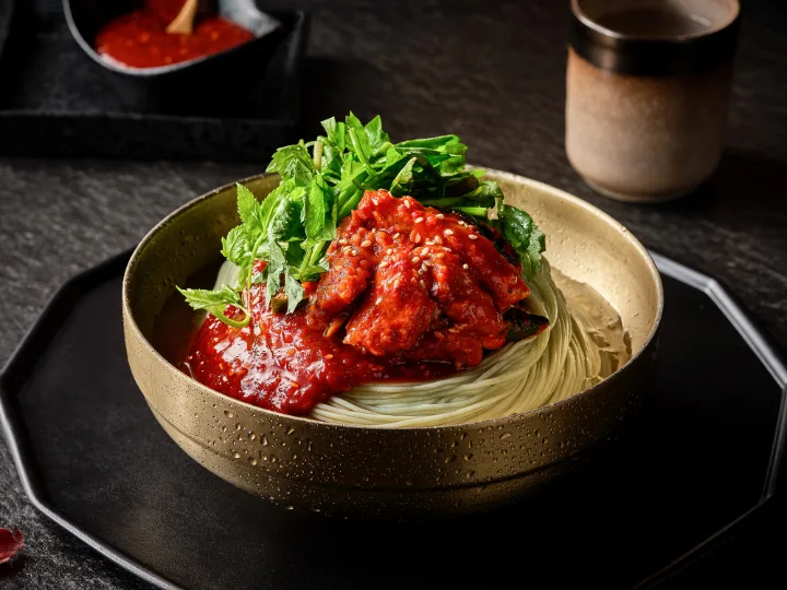 ホンオフェのビビン冷麺