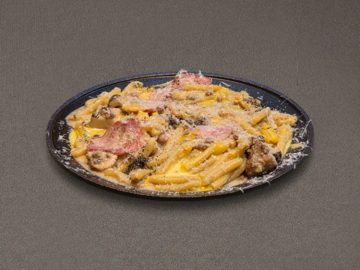 マッシュルームとベーコンのクリームパスタ