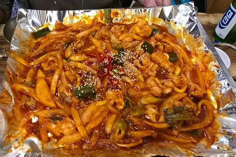 ソンイルチプ