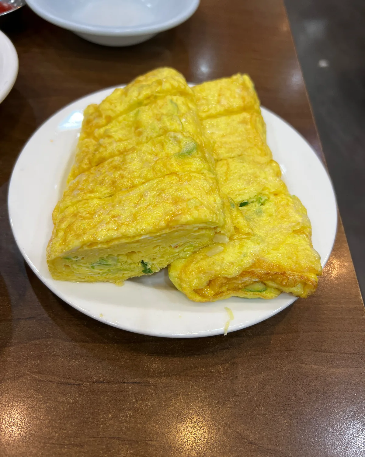 ねぎ入りの厚い卵焼き