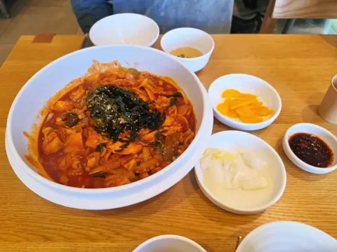 新羅製麺 慶州店