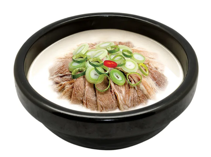牛肉たっぷりソルロンタン