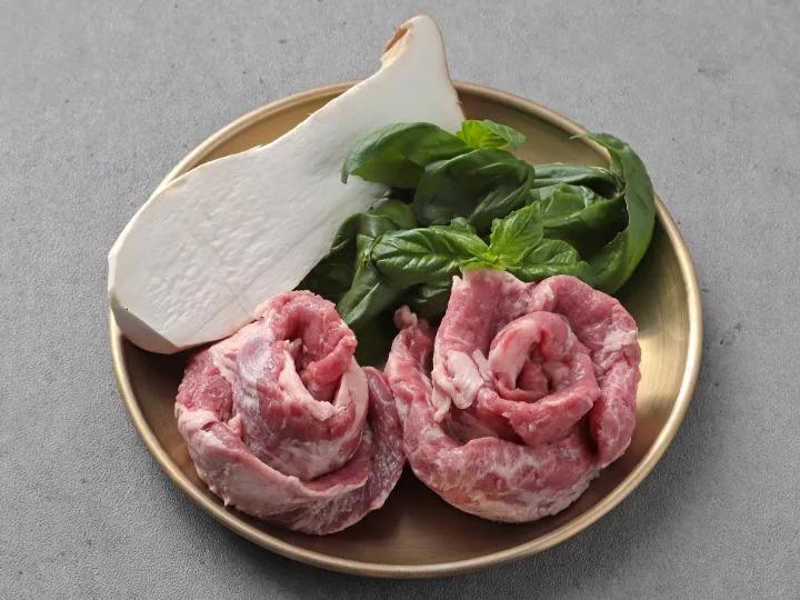特カルメギサル